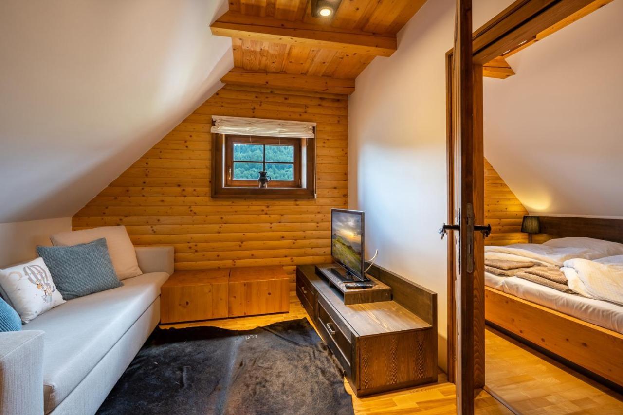 Wellness Drevenica Zuberec, 3 Apartmany, 2 Studia, Tatranske Stity Z Terasy Eksteriør billede